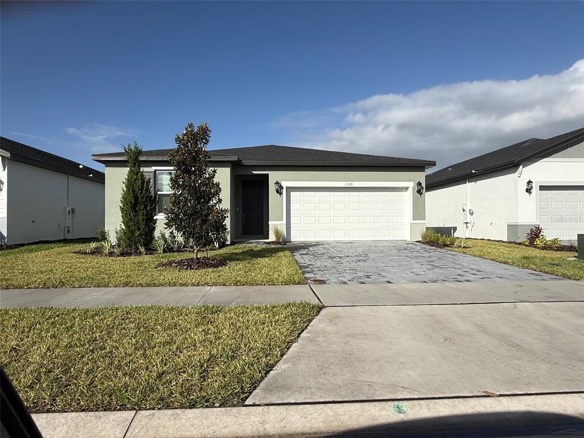1308 Oakhaven Ave., Ormond Beach, FL 32174
