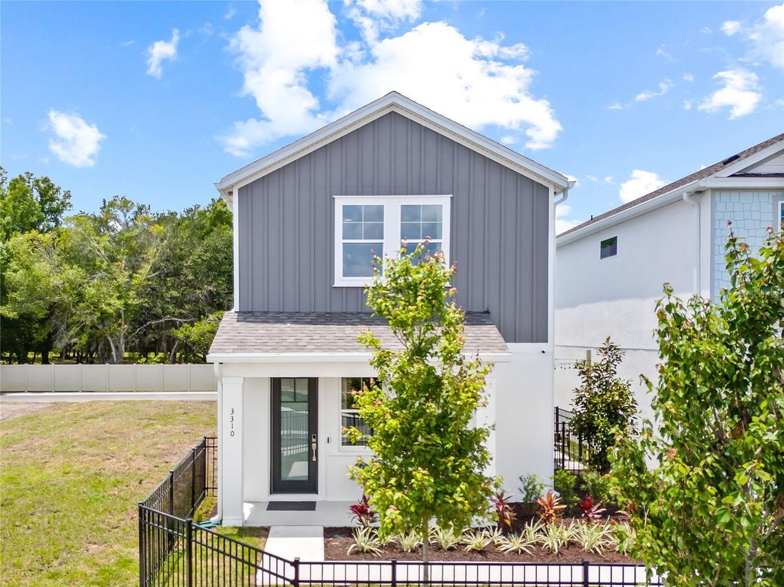2022 Amelia Bay Pl., Valrico, FL 33596