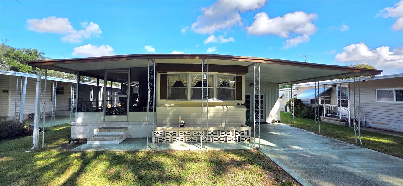 37021 Karen Ave., Zephyrhills, FL 33542