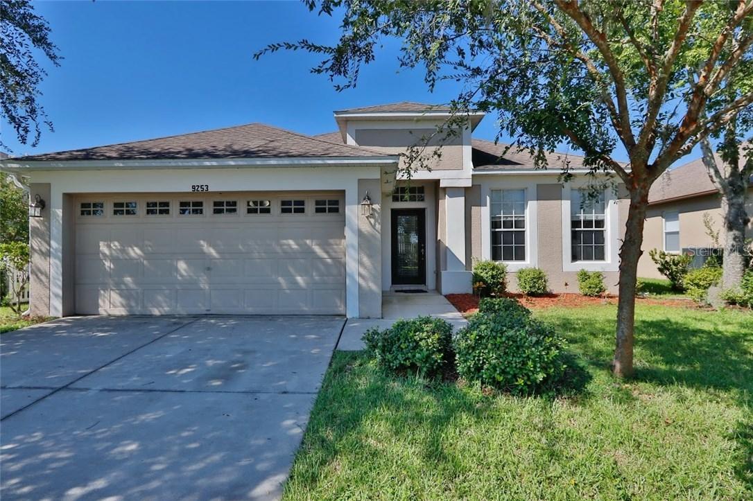 9253 Blackthorn Loop, Land O Lakes, FL 34638