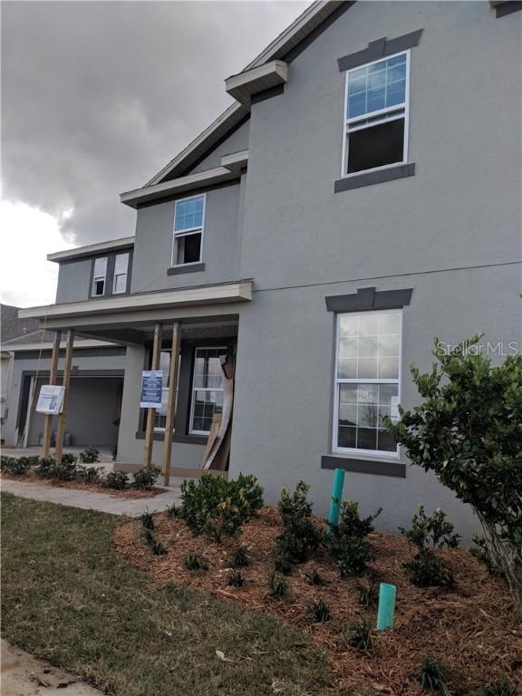 417 Blue Cypress Dr., Groveland, FL 34736