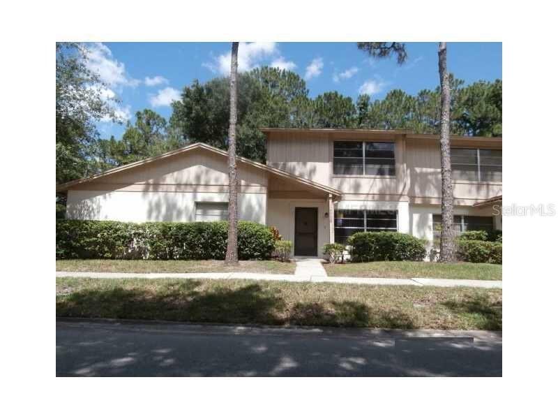 15205 Morning Dr., Lutz, FL 33559