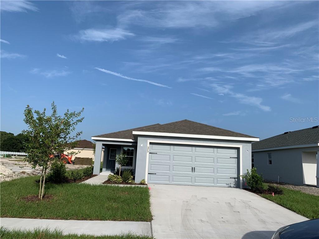 575 Lorient Dr., Eagle Lake, FL 33839