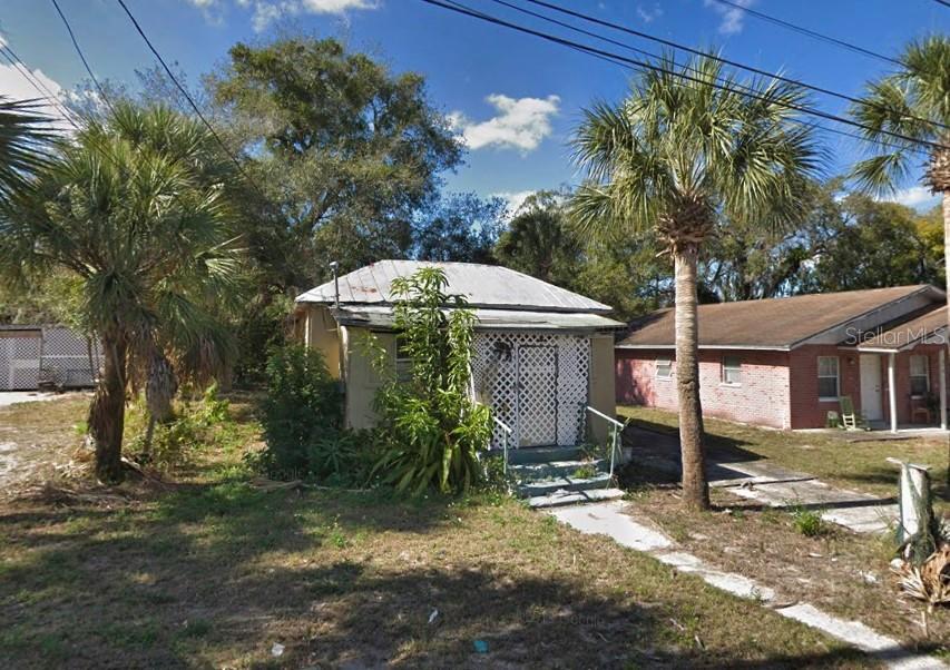 511 Triplett St., Tarpon Springs, FL 34689