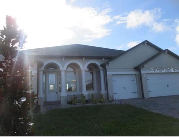 3660 Trimaran Dr., Orlando, FL 32820
