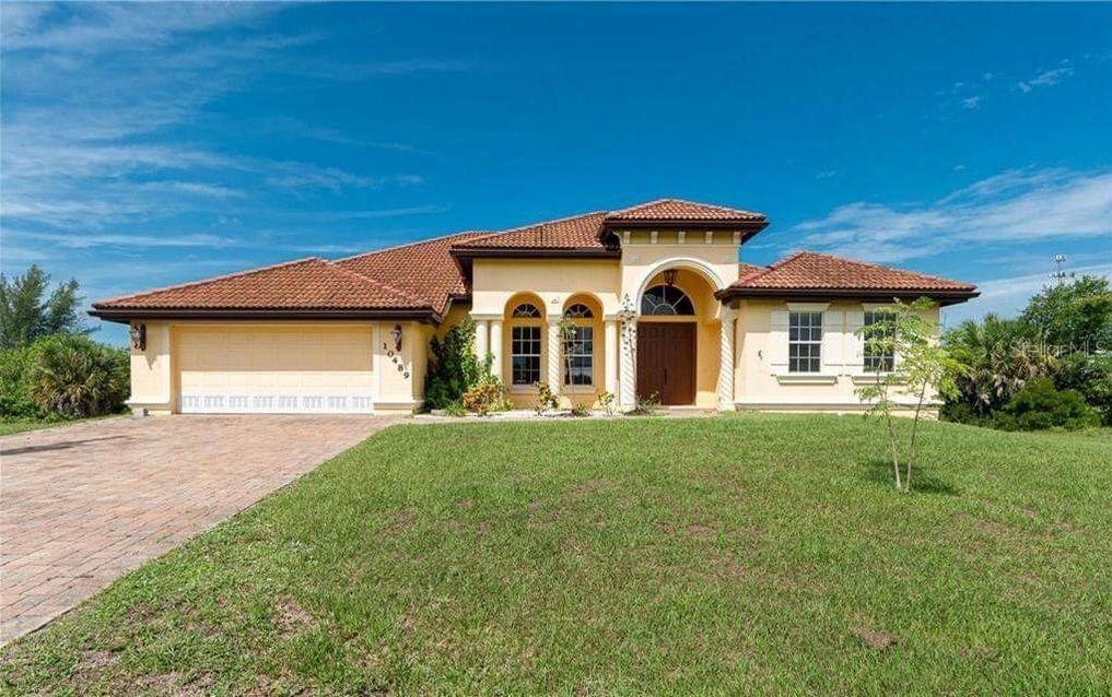 10489 Redondo St., Port Charlotte, FL 33981