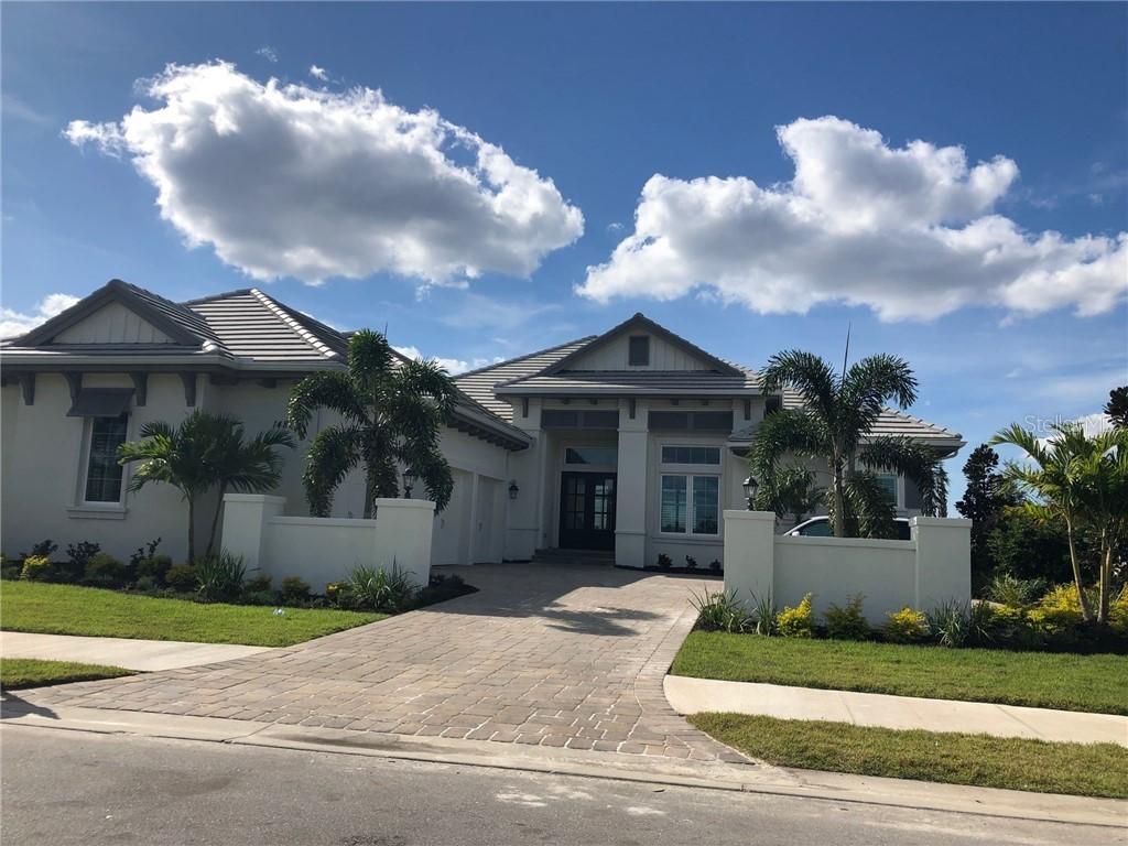 14823 Como Cir., Bradenton, FL 34202