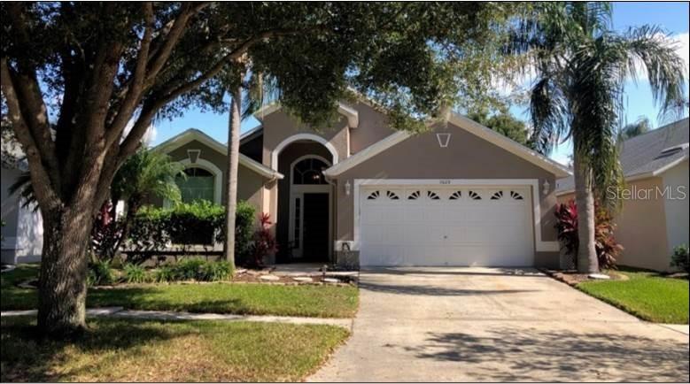 7023 Jamestown Manor Dr., Riverview, FL 33578