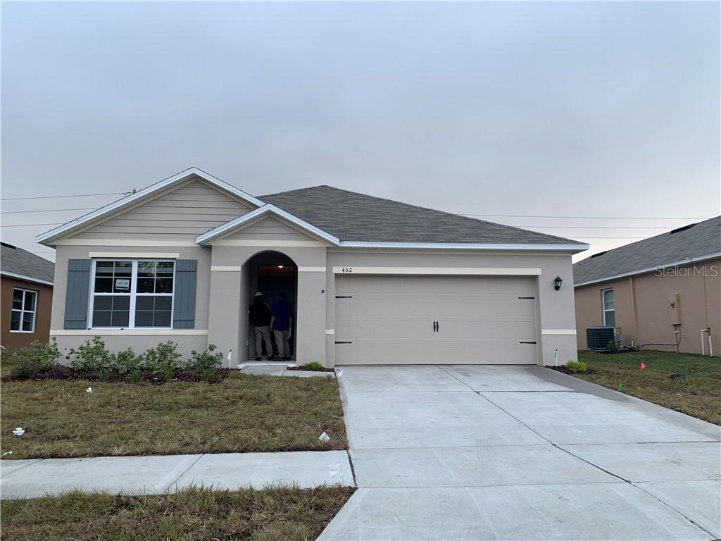 452 Tanglewood Dr., Davenport, FL 33896