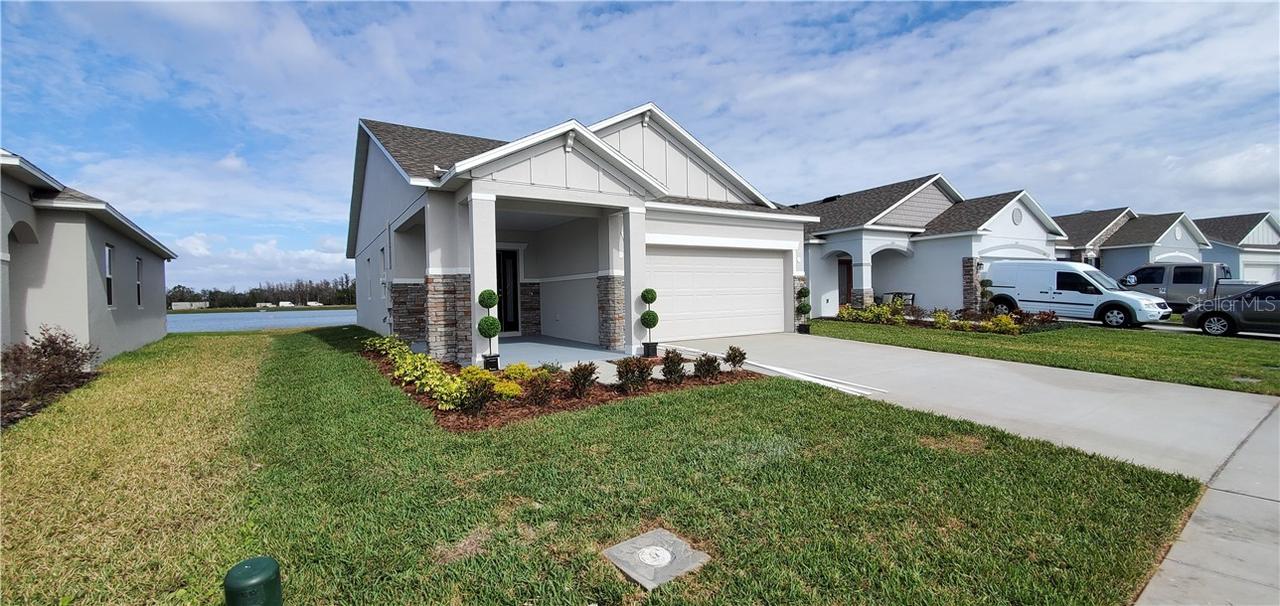 4245 Desert Rose Ave., Kissimmee, FL 34746