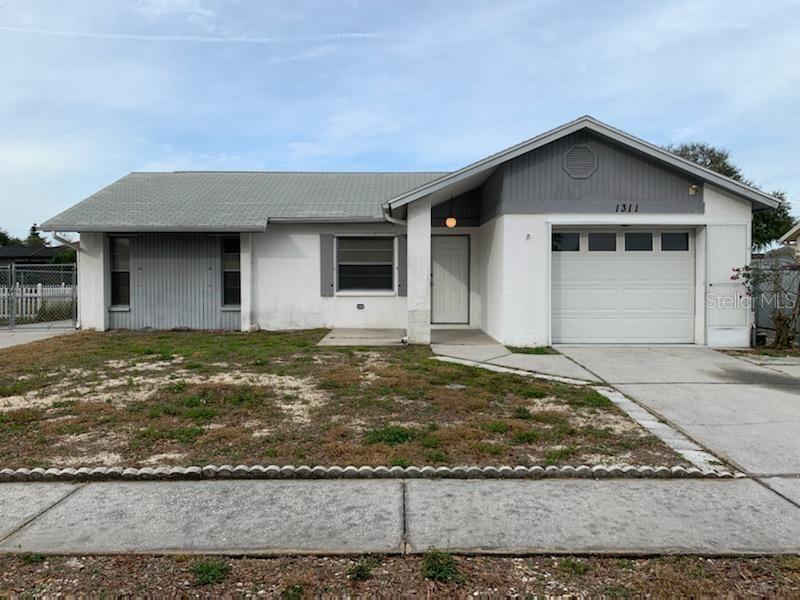 1311 Mandarin Dr., Holiday, FL 34691