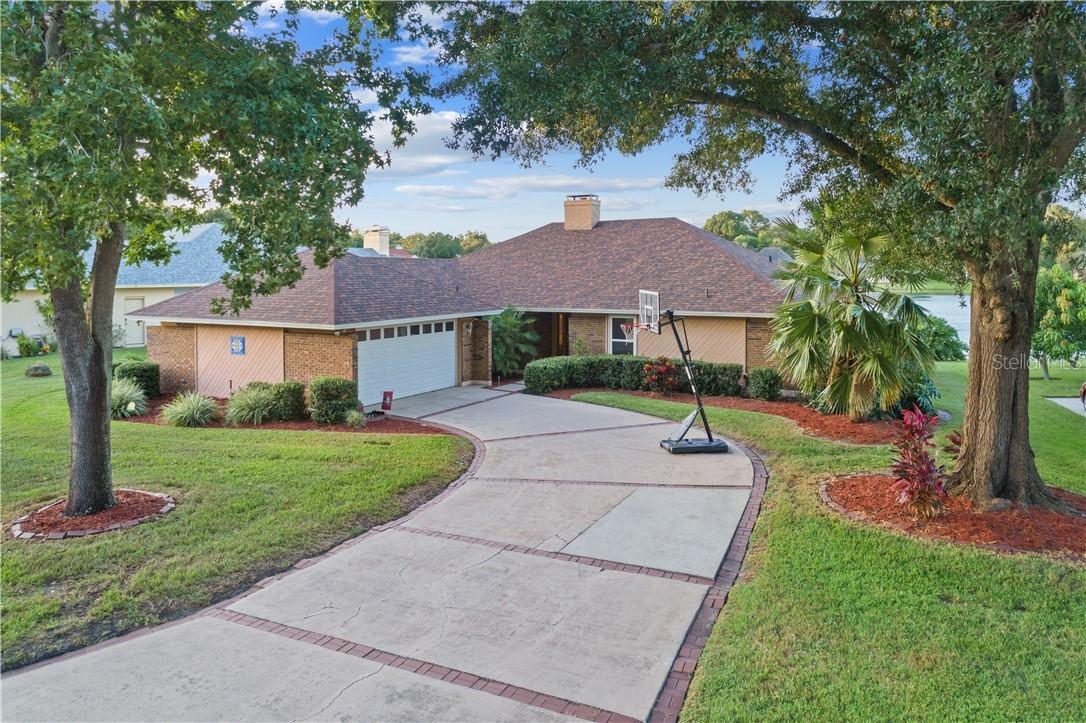 6682 Englelake Dr., Lakeland, FL 33813