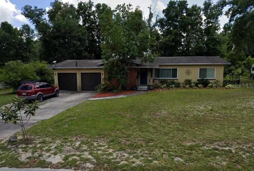 1251 W Forest Lake Dr., Altamonte Springs, FL 32714