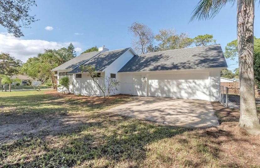2709 Tamarind Dr., Edgewater, FL 32141