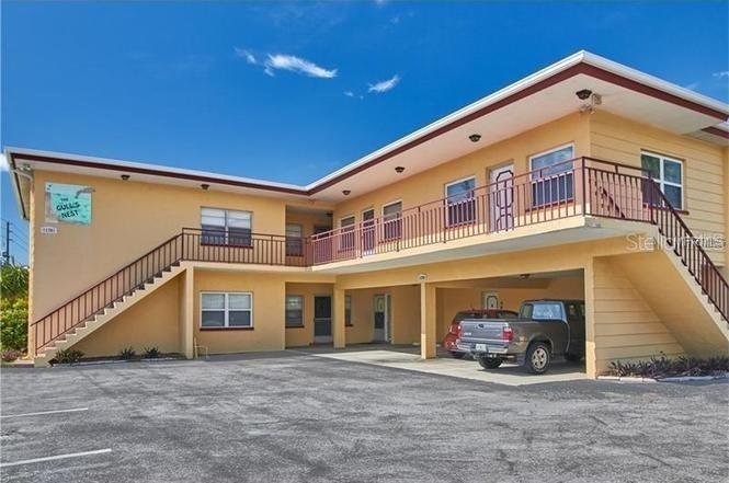 11701 1st St. #6, Treasure Island, FL 33706