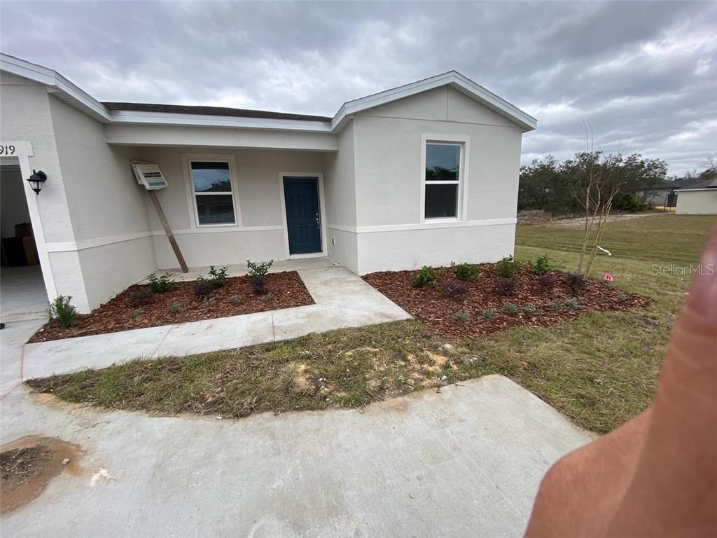 1919 Manatee Dr., Poinciana, FL 34759