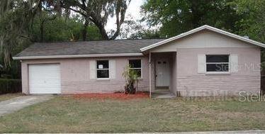 558 Robin Hill Cir., Brandon, FL 33510