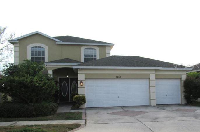 8252 Wild Oaks Way, Largo, FL 33773