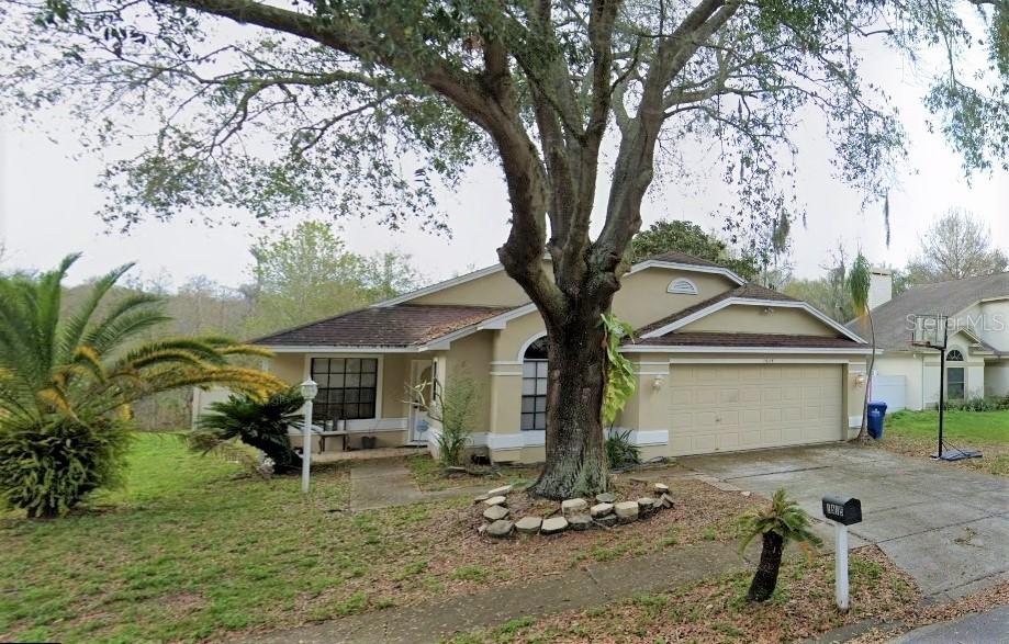1615 Spinning Wheel Dr., Lutz, FL 33559