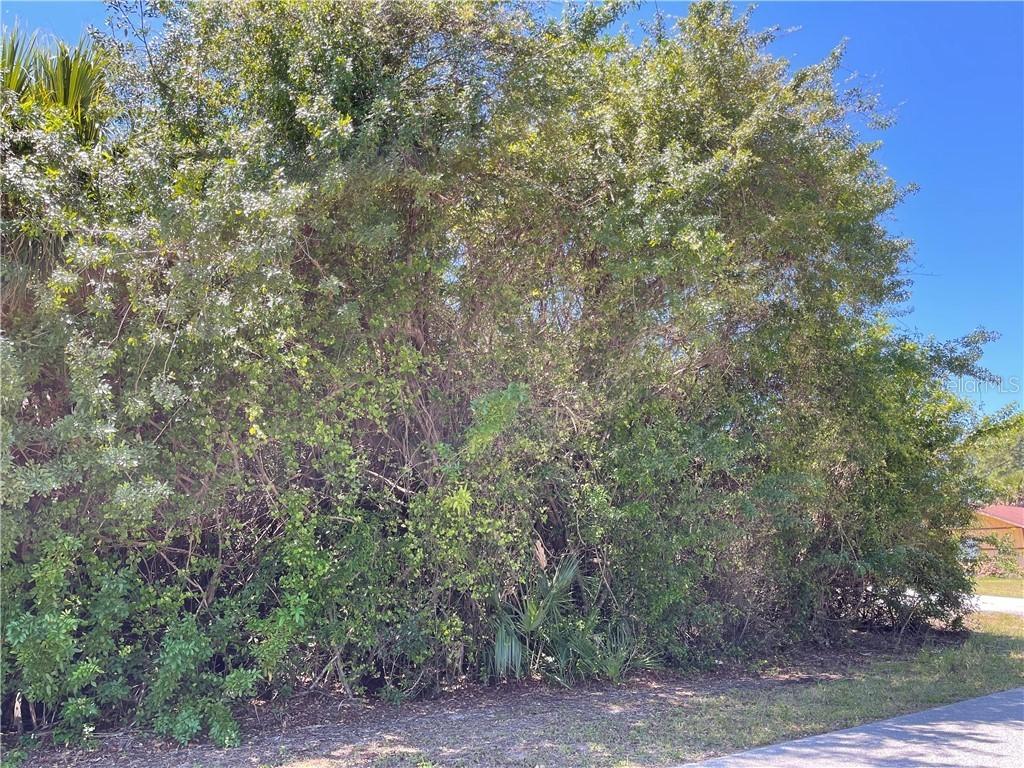 7263 Basel Ln., Englewood, FL 34224