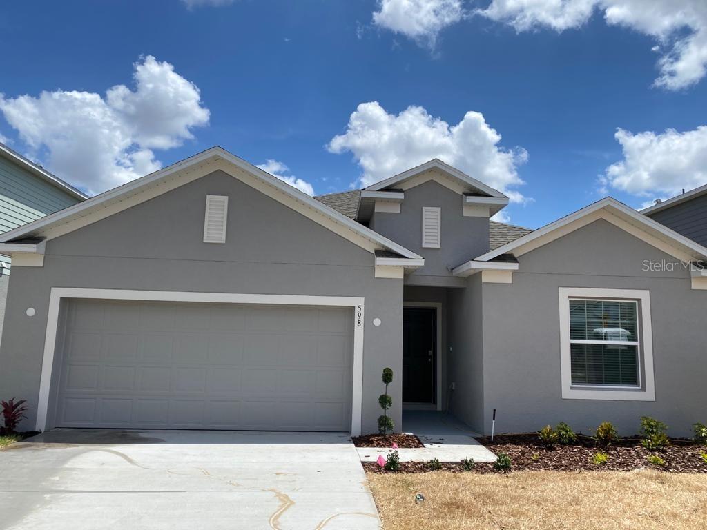 598 Taft Dr., Davenport, FL 33837