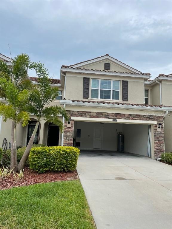 570 52nd Ter., St Petersburg, FL 33703