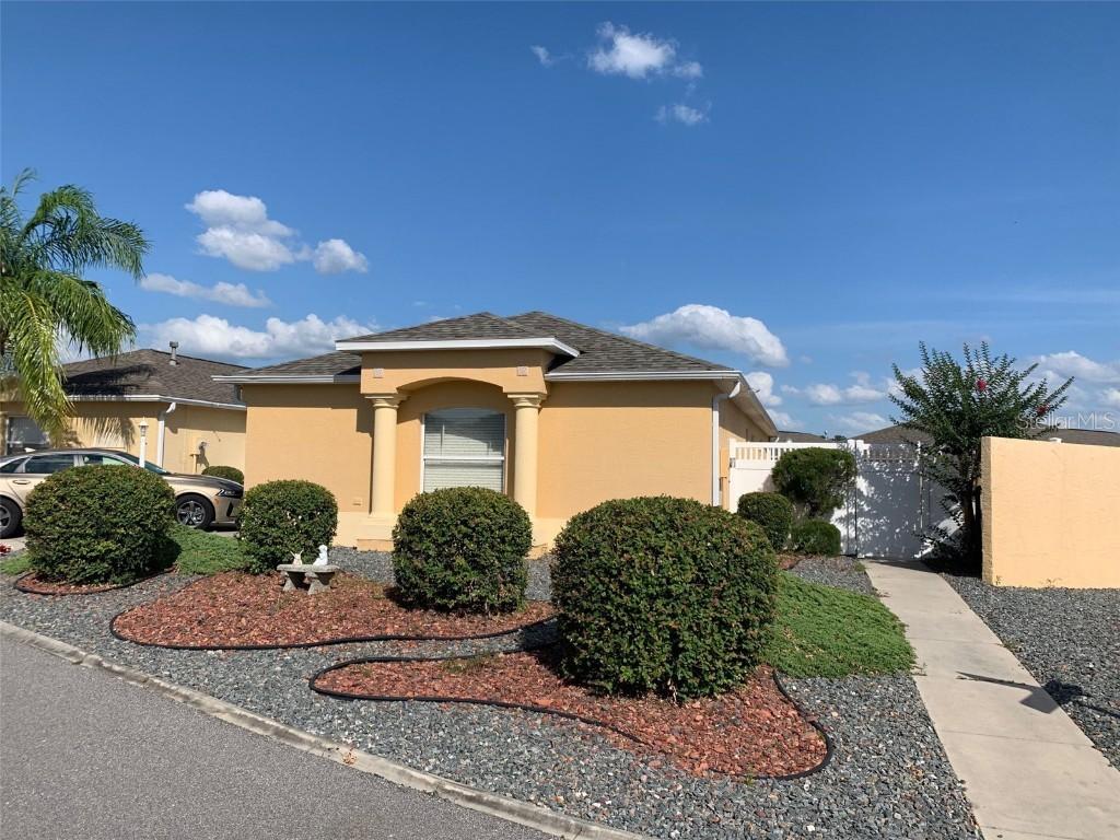865 Radclife Berea Pl., The Villages, FL 32162