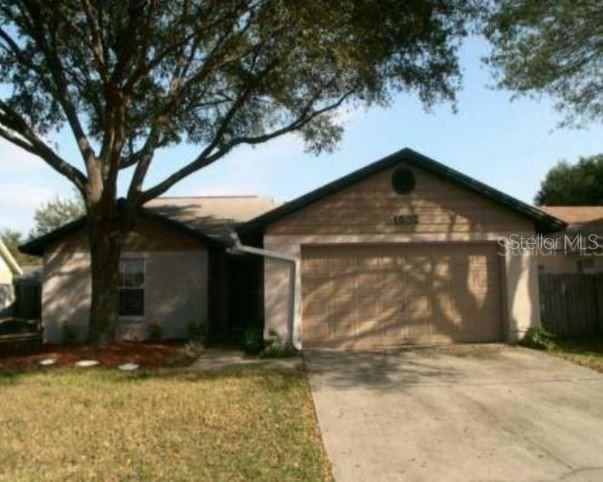 1532 Gardner Dr., Lutz, FL 33559