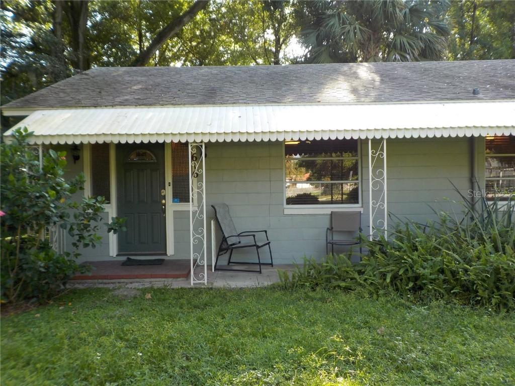 616 N New Hampshire Ave., Tavares, FL 32778