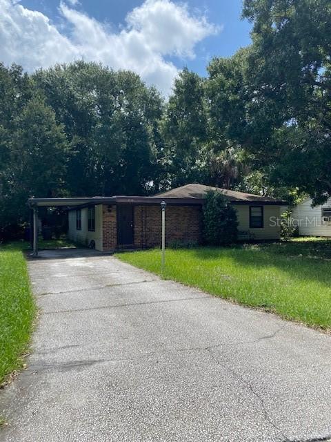 3614 E Royal Palm Cir., Tampa, FL 33629