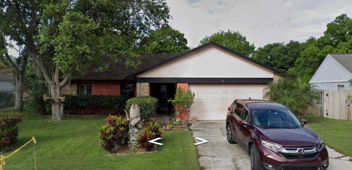 3719 Murray Dale Dr., Valrico, FL 33596