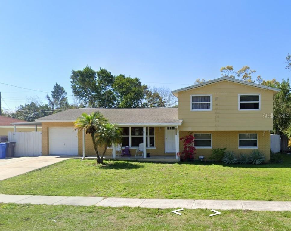 6406 Ambassador Dr., Tampa, FL 33615