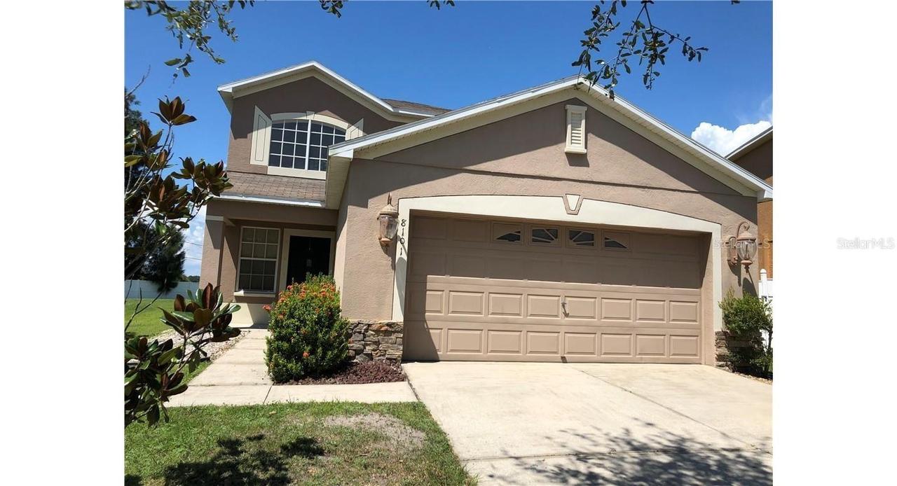 8101 Canterbury Lake Blvd., Tampa, FL 33619