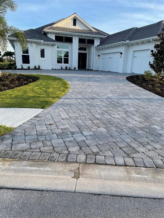 17112 Salerno Dr., Bradenton, FL 34202