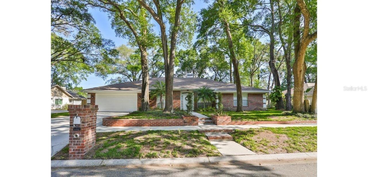 6402 N Queensway Dr., Temple Terrace, FL 33617
