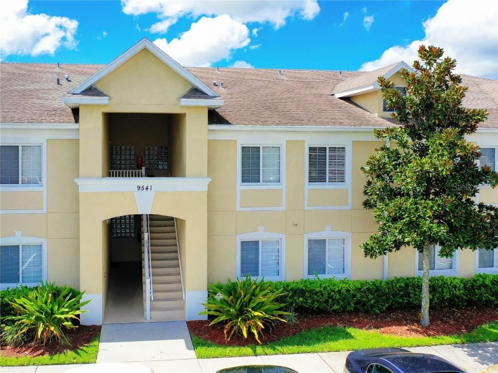 9541 Newdale Way #202, Riverview, FL 33578