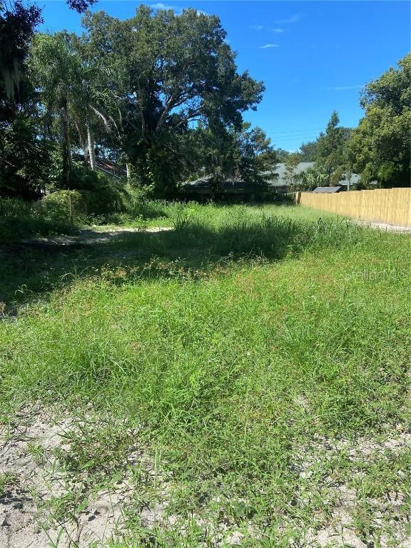 527 11th St., Palm Harbor, FL 34683
