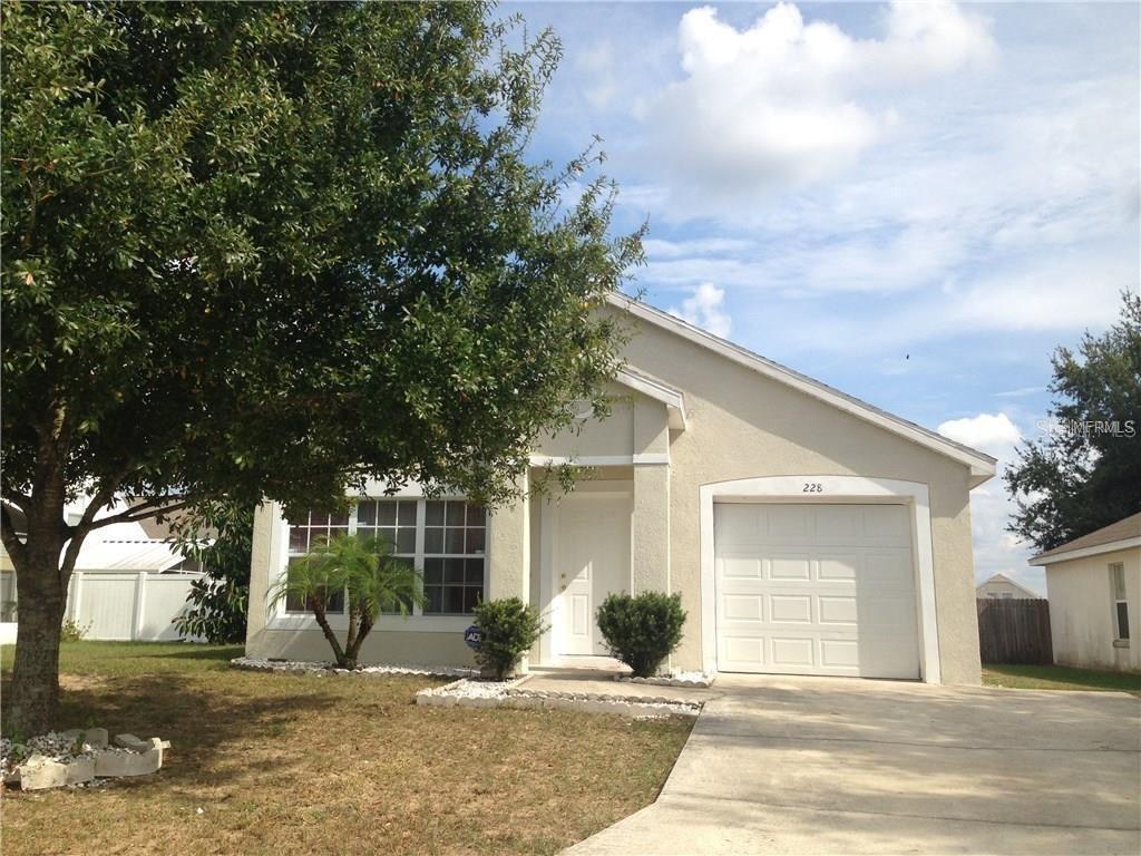 228 Rollins Dr., Davenport, FL 33837