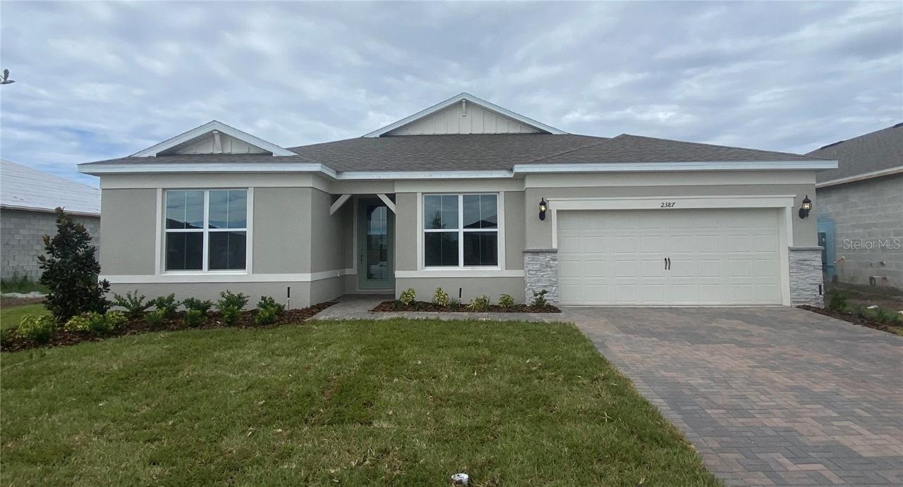 2387 Nuthatch St., St. Cloud, FL 34771