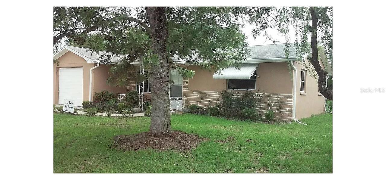 1327 Dartmouth Dr., Holiday, FL 34691