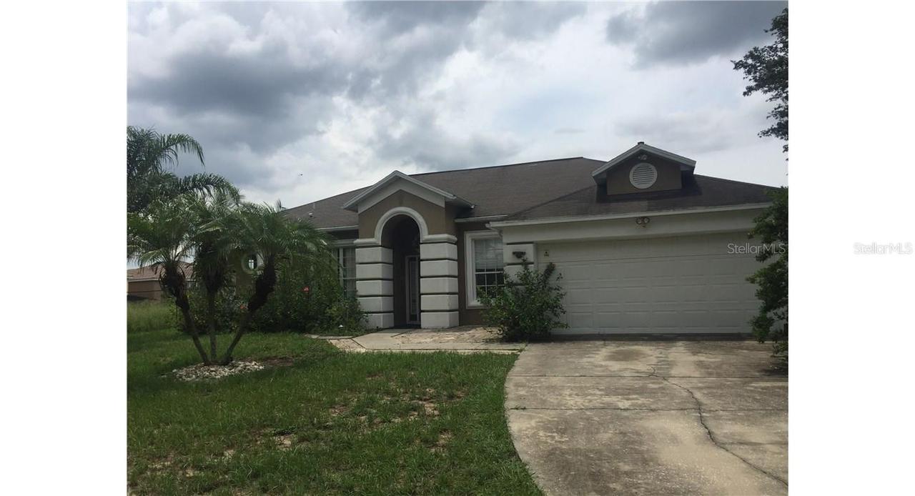 353 Meadow Green Dr., Davenport, FL 33837