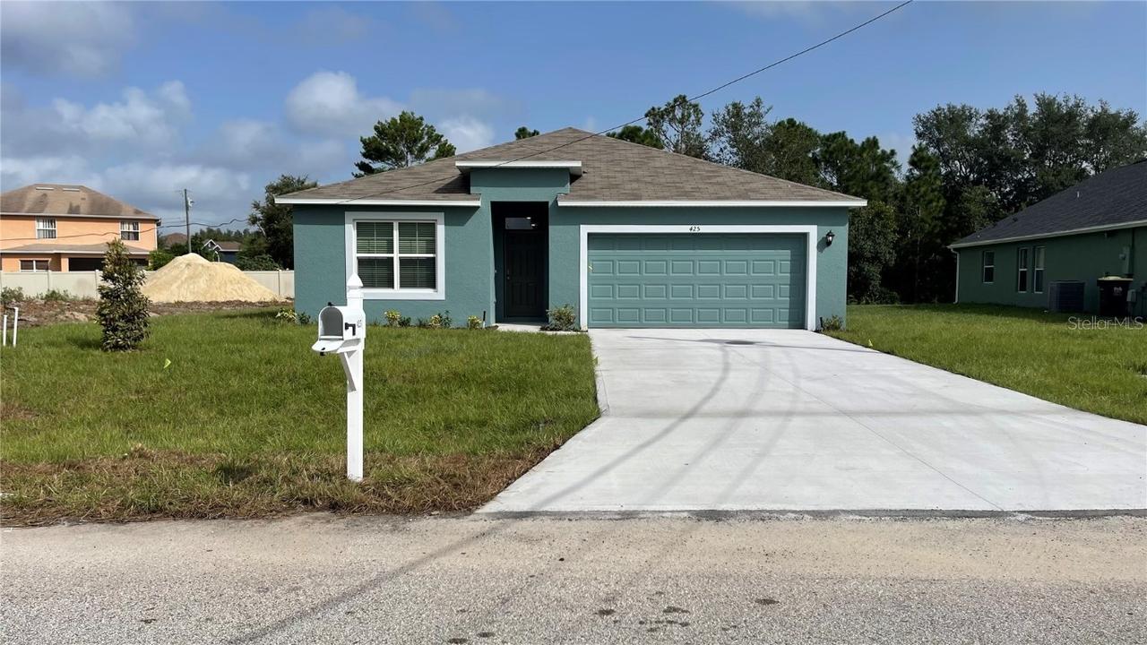 425 Danube Dr., Poinciana, FL 34759