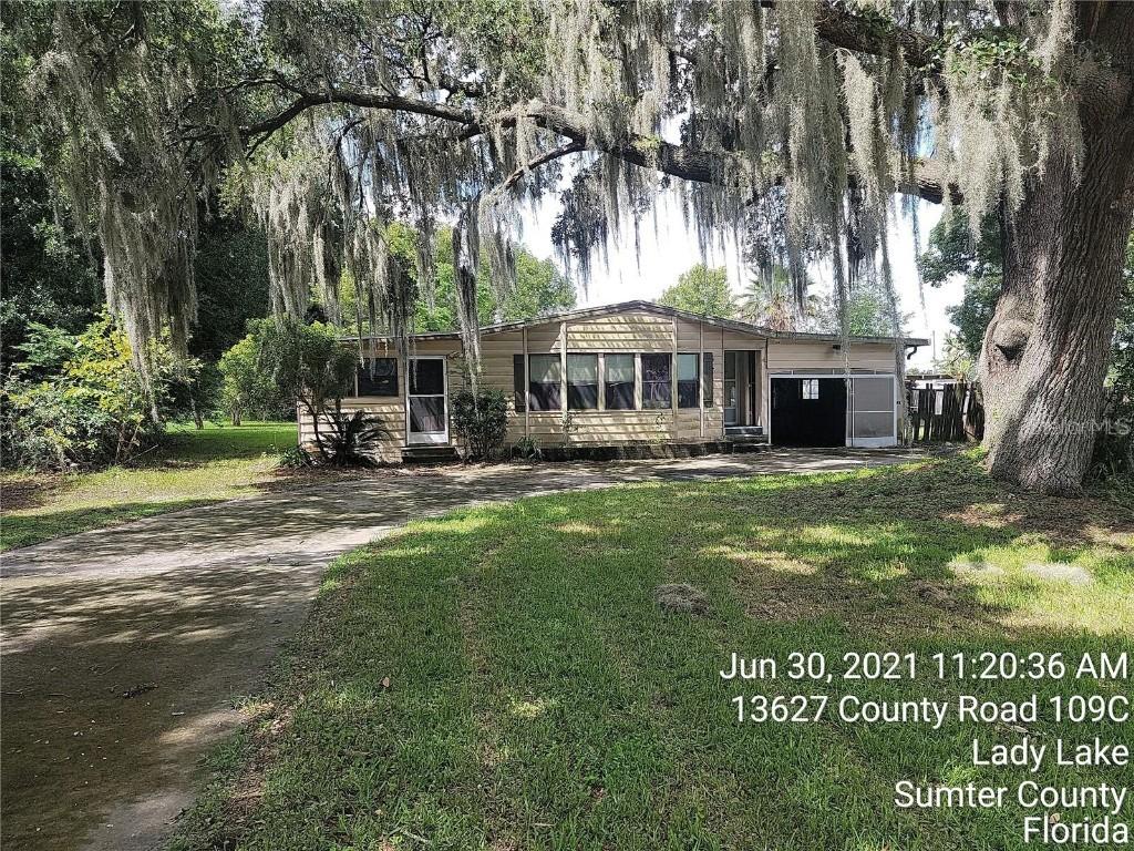8261 County Road 109, Lady Lake, FL 32159