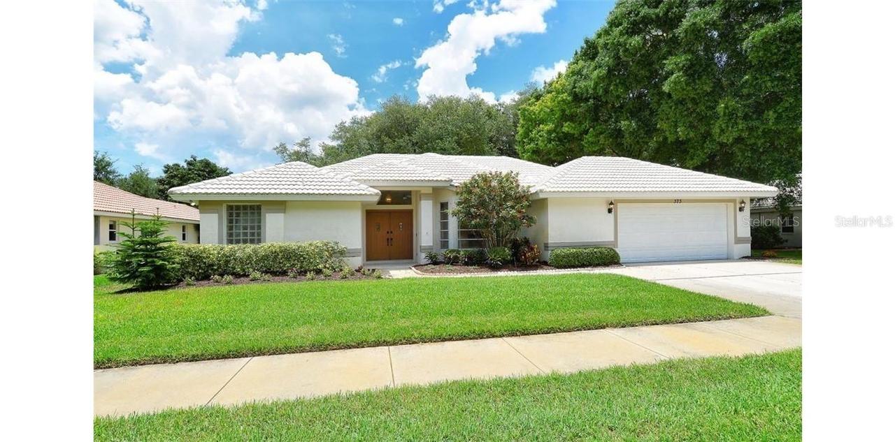373 Roseling Cir., Venice, FL 34293