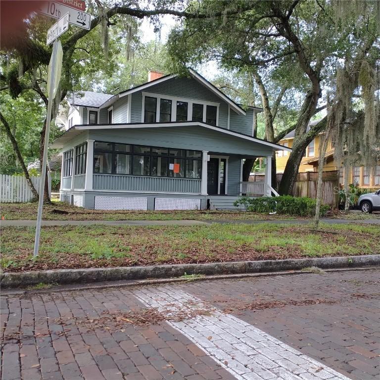 209 E 10th St., Sanford, FL 32771