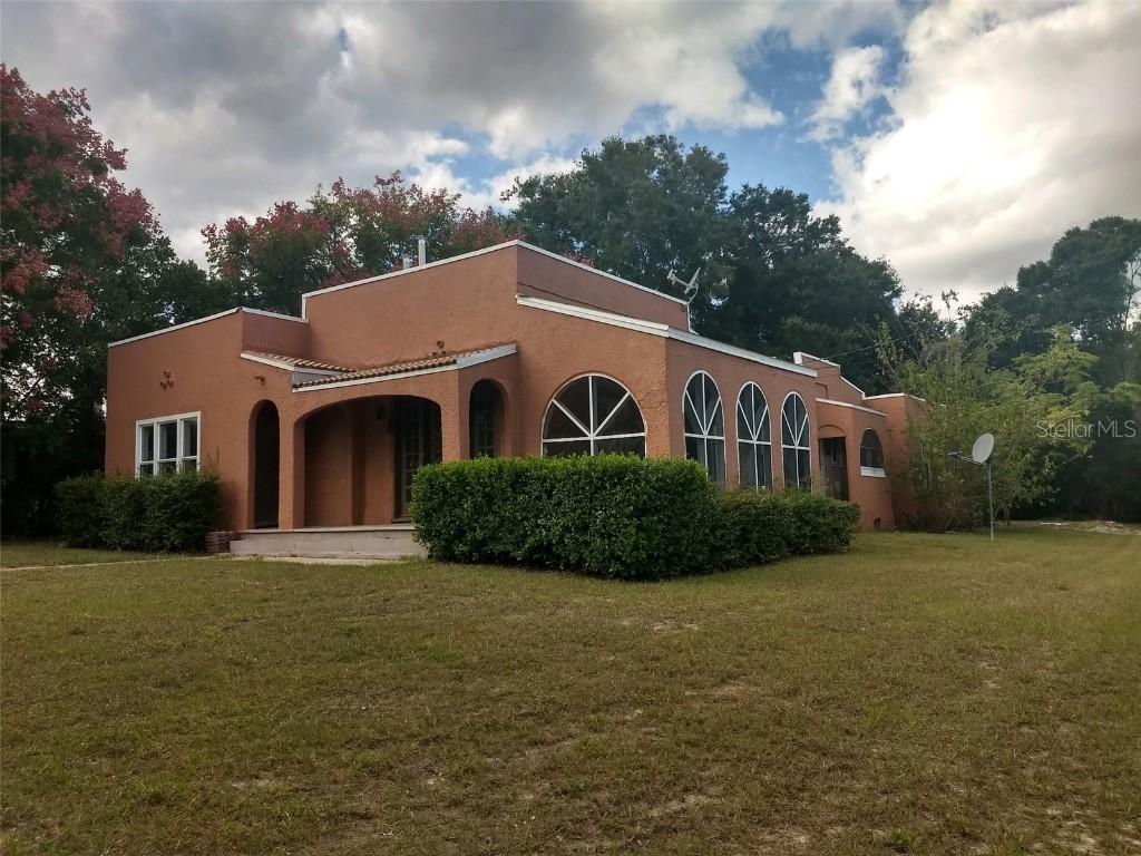 433 E Bullard Ave., Lake Wales, FL 33853