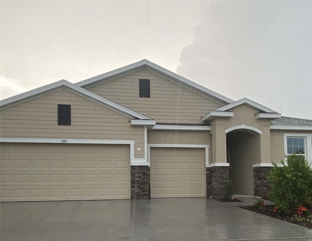 555 Ocean Spray Dr., Ruskin, FL 33570