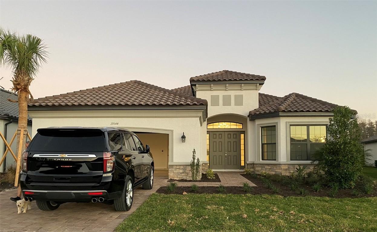 29344 Ginnetto Dr., Wesley Chapel, FL 33543
