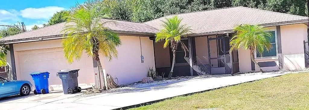 407 11th St., Ruskin, FL 33570