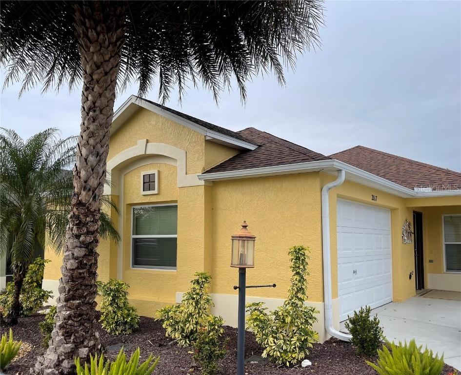 2117 Aber Ln., The Villages, FL 32163